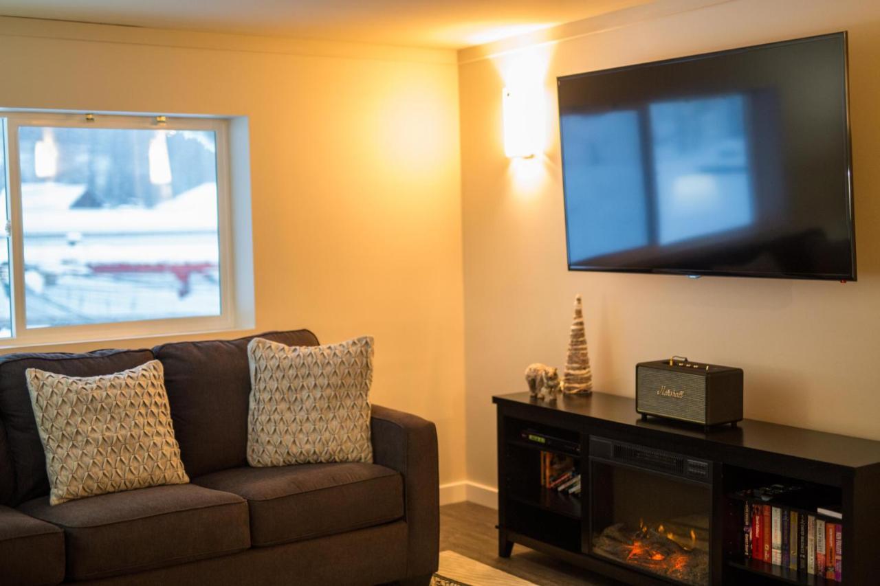 Clipperton Suite By Revelstoke Vacations Kültér fotó